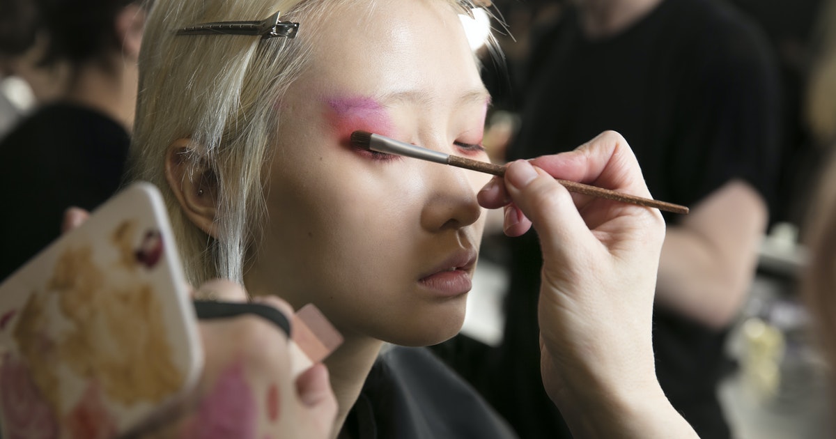 10 Reasons Why You Should Pursue Cosmetology as a Career